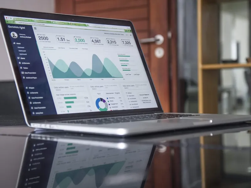 FOOH: el formato fake out-of-home que se convirtió en viralidad garantizada